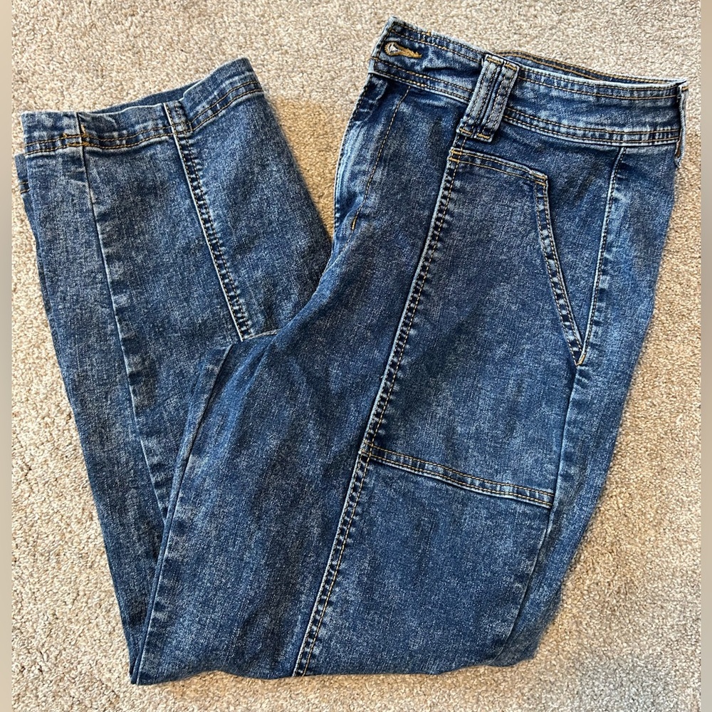 Time and Tru cargo relaxed fit jeans